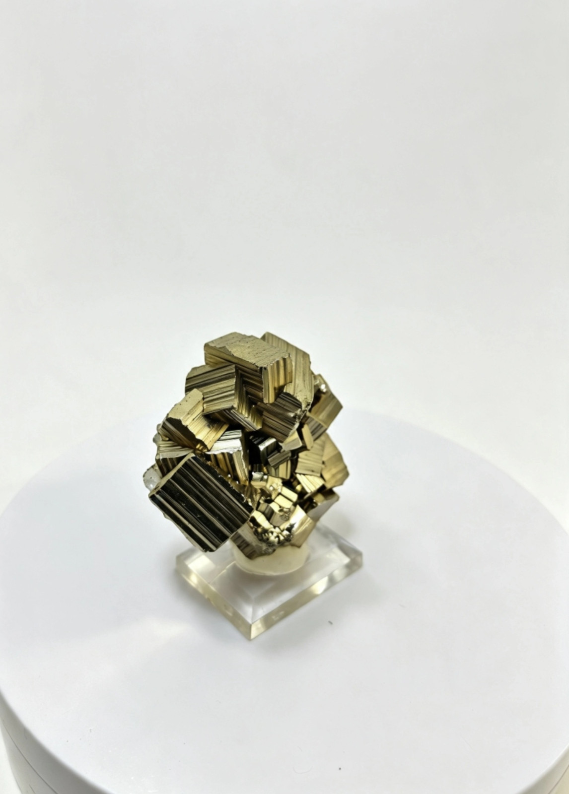 Pyrite stand