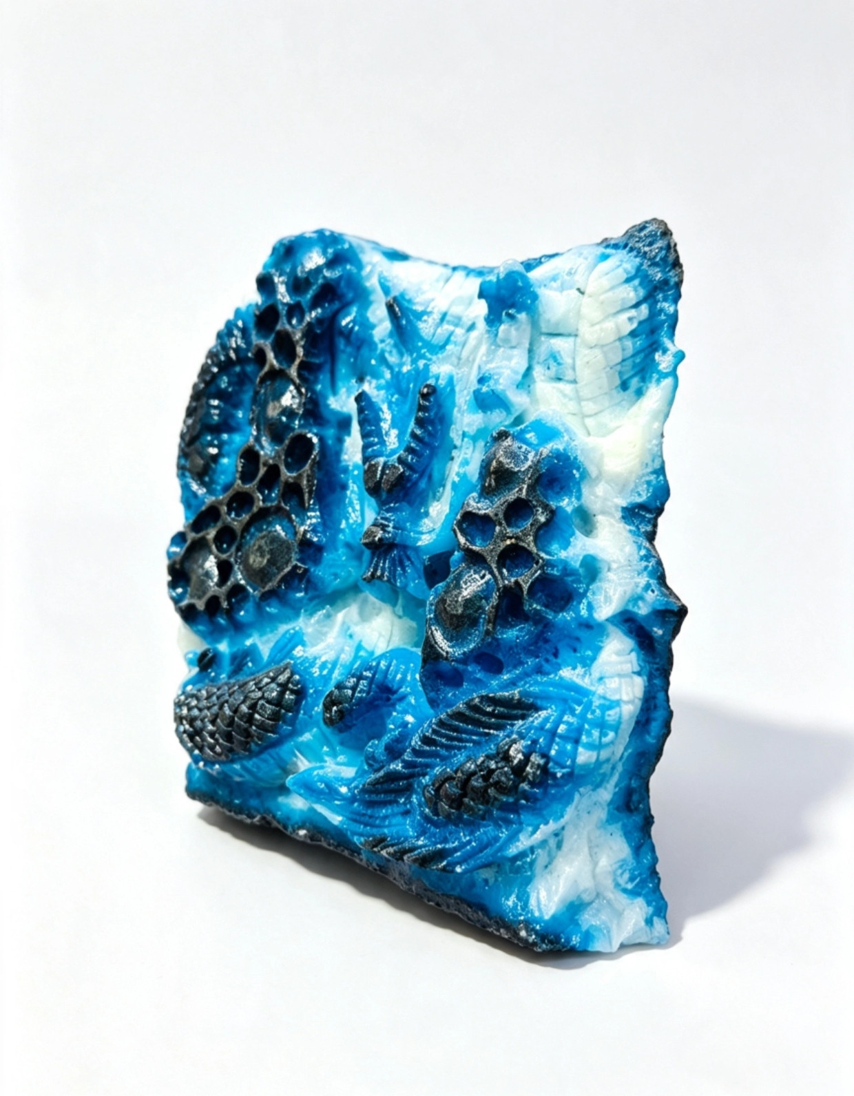 Ukiran naga ,bahan blue ice gracierite (rare)