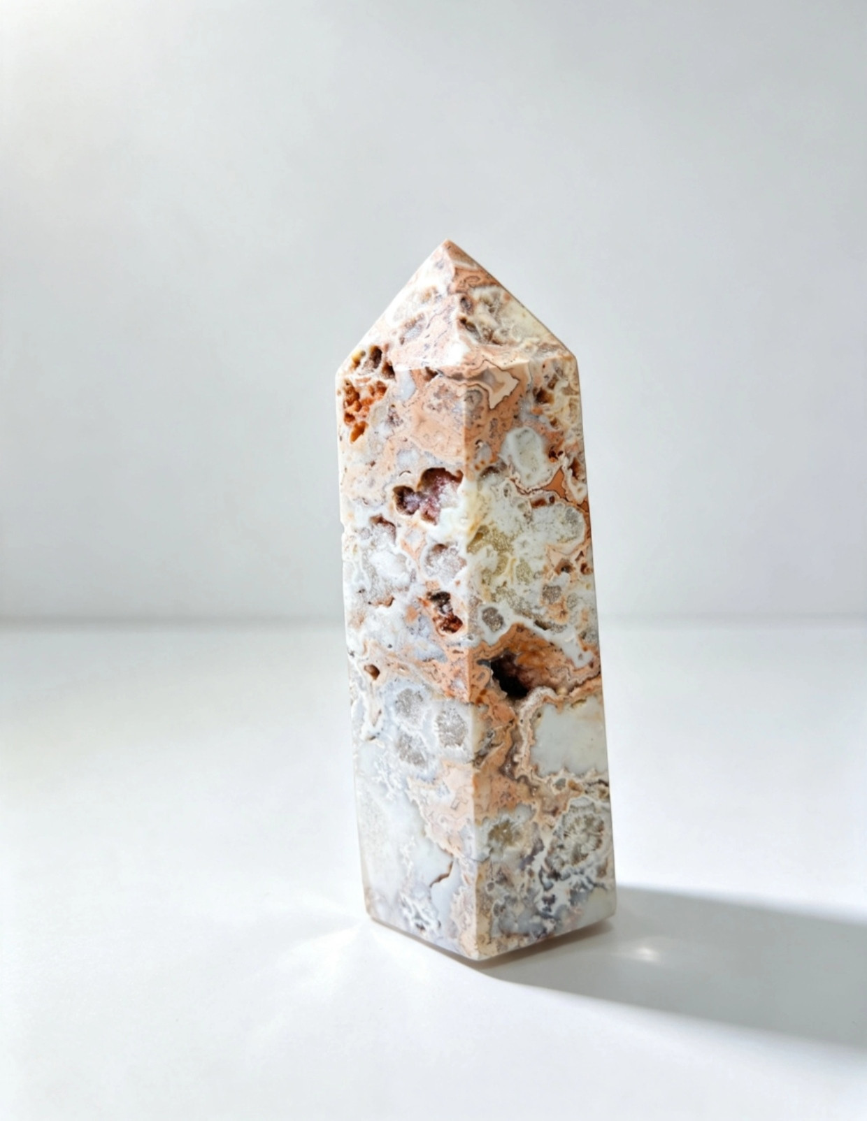 Tower pink crazy lace crystal