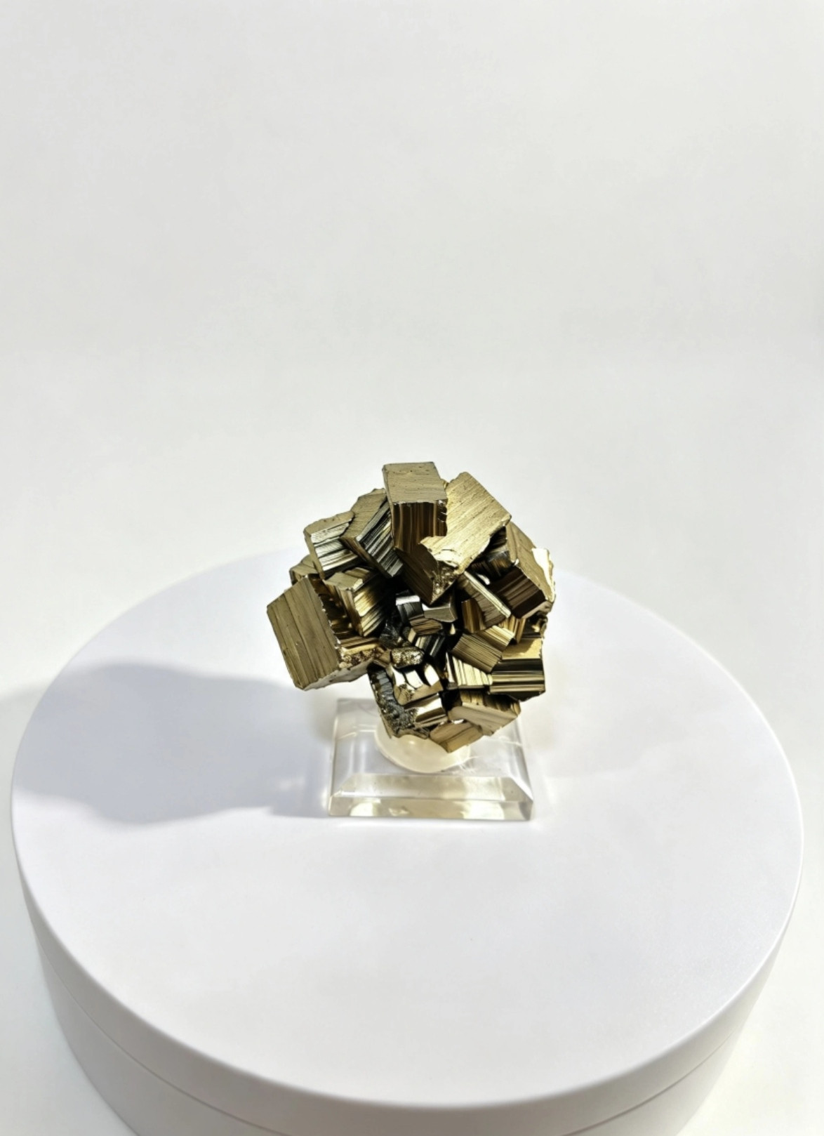 Pyrite stand